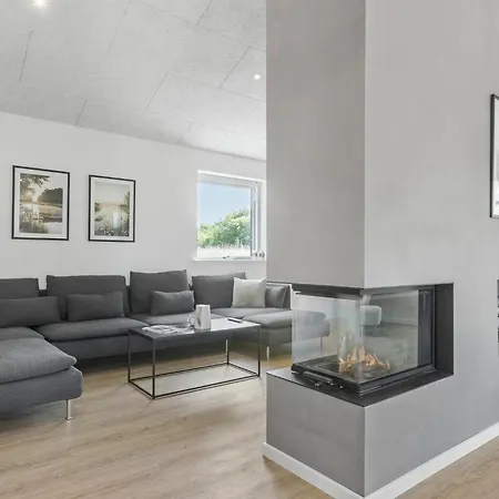 度假居 Gorgeous In With Sauna